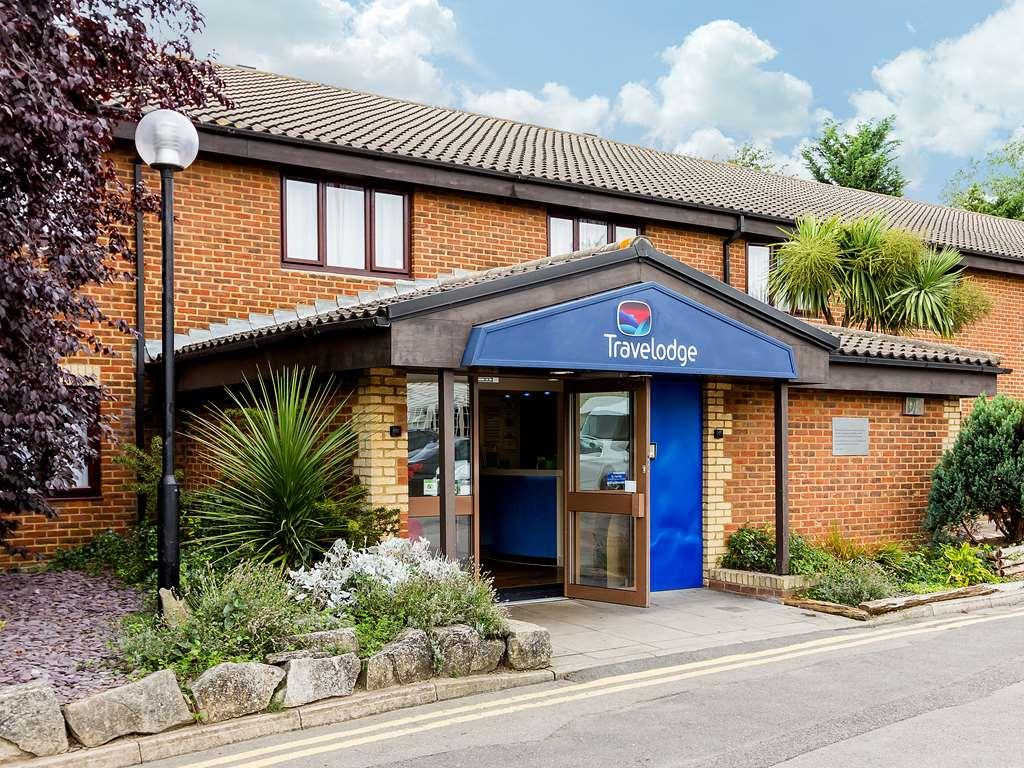 Travelodge London Wimbledon Morden Morden  Exteriör bild